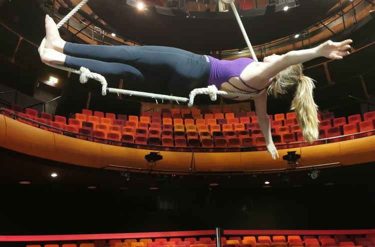 CREATIVE LEARNING &#8211; AERIAL , CIRCUS &#038; ACROBATICS